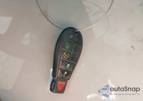 2010 Dodge Ram 1500 Slt/Sport/Trx z USA, uszkodzony, nr VIN 1D7RB1CT4AS222906